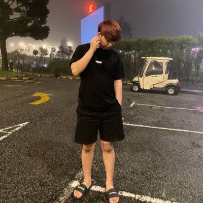 ecah77578's profile picture. 