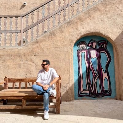 RushilMehtani's profile picture. Swipes, Shutter & Software - that’s the game. 🙌🏻