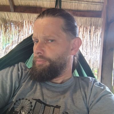 urlaubrichter's profile picture. Ziemowit Barański, sędzia. Konto bardzo prywatne.  W sieci jesteśmy na ty. Nie pasuje - nie czytaj, nie pisz do mnie.