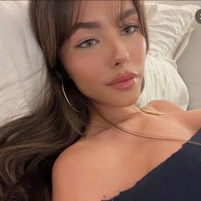 thisloveftv's profile picture. you built this cage ₊✩‧