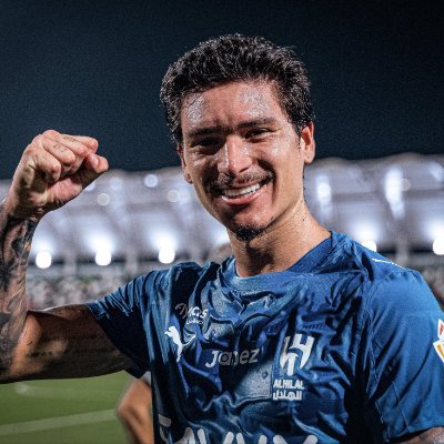 anaspprtsdn2__'s profile picture. Support you since 4th September 2020 @Darwinn99 🩵  |

player of @Alhilal_FC #7💙