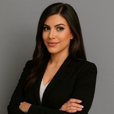 Beautyy_iconss's profile picture. #Blogger Benim tuvalim kocaman bir gülümseme '':)''