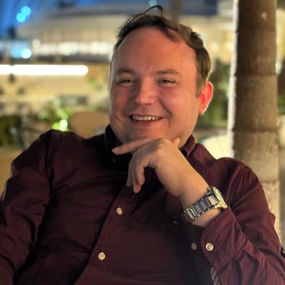 PhilipLeButt's profile picture. Canadian & German, Hobby Cook. Ass. Iur. Rechtsschutzsekretär. "Revanchistischer SPD-Kader". Außerdem „Kommunist vom DGB Rechtsschutz“ 🌐🌹🦅 He/Him