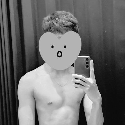 LemonTea_330's profile picture. Strolling around Semarang 🌞
Gym 💪, food 🍜, and mountain 🏞

Just an ordinary 25 old single boy
JTM-SMRG-JKT