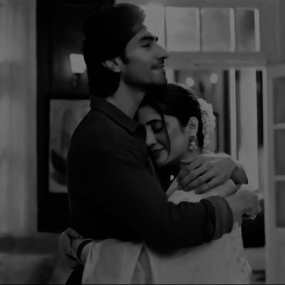 oskiboondein's profile picture. ° ᵗⁱⁿʸ ᵐⁱⁿʸ ˢᵖᵃᶜᵉ ᵃᵐⁱᵈˢᵗ ᶜʳᵒʷᵈ °