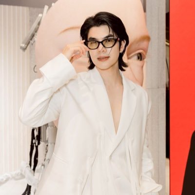 stopb3ingme's profile picture. ᴍʏ ʜᴇᴀʀᴛʙᴇᴀᴛ ᴇᴄʜᴏᴇꜱ ᴍɪʟᴇᴘʜᴀᴋᴘʜᴜᴍ’ꜱ ⭑𐔌 #GreenyRose ꒱✴︎