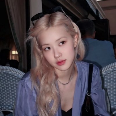 Perpeem_'s profile picture. เพอร์พีม 🐱🐶| You don’t want me into fire then don’t run into fire @qppxxth