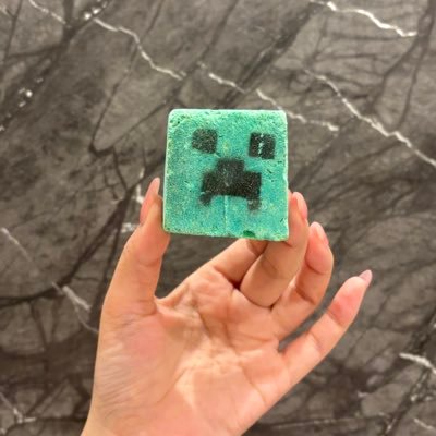 yama_halu's profile picture. 