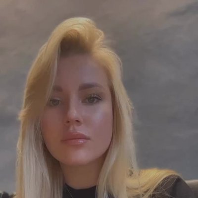 Anastasialt7f's profile picture. I used to be a dentist, but now I've transitioned to GE Healthcare, driving innovation in equipment to improve service efficiency.