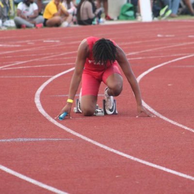 Javonte_greene's profile picture. |#AGTG| {3.0 GPA} |5”10| | 155| |2027| |COMEAUX HIGH SCHOOL 📍 (SPRINTER)
