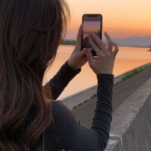 jt83u294963883's profile picture. The world is as big as your heart