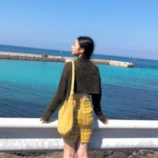 hqq3qjnel569520's profile picture. The world is vast, depending on how big your heart is