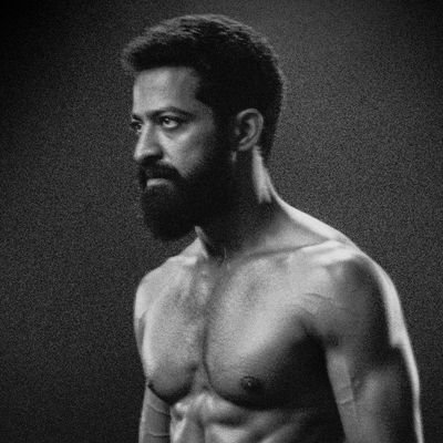 rajasabmovie's profile picture. #TheRaajaSaab 👑 🌟 Darling #Pralbhas  by
@DirectorMaruthi Produced by @peoplemediaicy