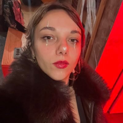 olvidoaa's profile picture. ennnn güzeli enn ennn iyisi🪽 Mekintoşundan Bir Isırık linkleri: https://t.co/0dbwWYvWgr