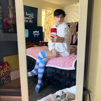 Hot_Pink_Link's profile picture. ask I guess…. boop spread me around like butter