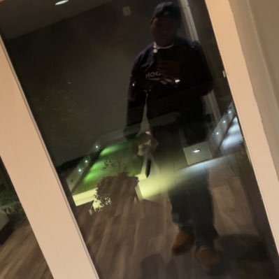 she_nerds_me's profile picture. In a city near you. 🛫.