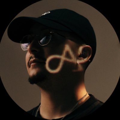 AndreaTuysuzian's profile picture. Dev Webflow