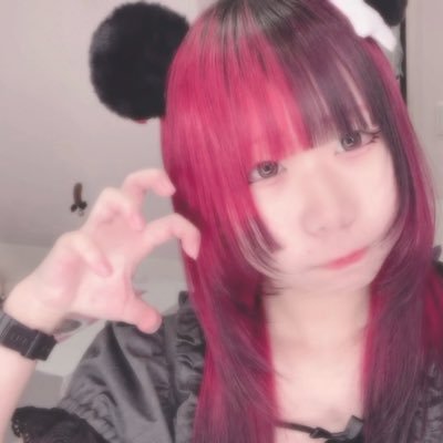 Runa_Adlove's profile picture. アニマル×メイド コンセプトカフェ Ad♡love（@Adlove_Cafe）でお待ちしてます🌟 赤髪タトゥー❤️‍🔥 星熊るなです🐼🌙🔰