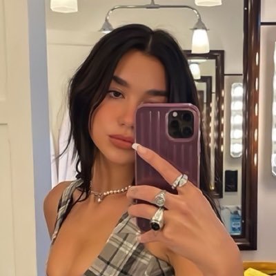 yesildekayboldm's profile picture. 