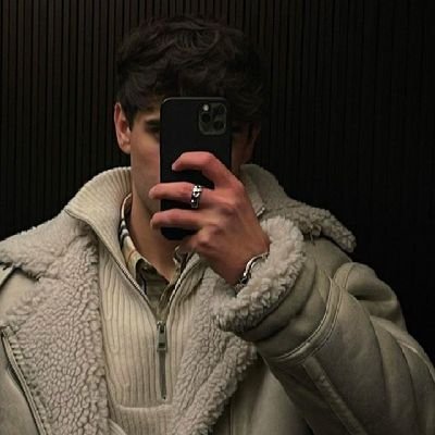 hhht28's profile picture. هم يقولون .. دعهم يقولون
@MoSalah | @amrdiab | @LFC