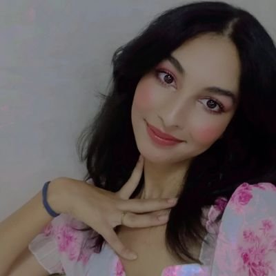 IlhameZarouali's profile picture. Passionnée d’art, de voyages et d’apprentissage. 🎨✈️
La beauté se trouve dans chaque expérience.