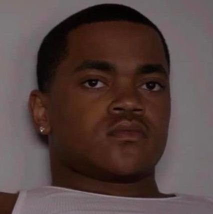 henryjnr121's profile picture. Loading.....