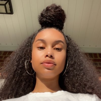 mariaureta22's profile picture. •JUST ONE OF GOD’S CREATIONS 🤍