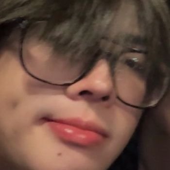 plplease2025's profile picture. 🎀♡° . ◌  𐬹( @firstone_wnk ) 𓈒𓂂݂🦢°𓏼ྀི