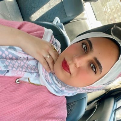 somehow_nada's profile picture. ENTJ-t | بيزنيس وومان قيد الانشاء