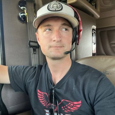 EAwalker13's profile picture. IT COST $0.00 TO BE A GOOD PERSON ❤️💡, I lost my account with 3.4k follows