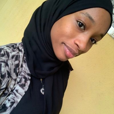 _ayshatukabir's profile picture. Tech girlie👩‍💻🫧💗