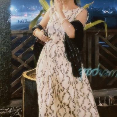 tangled_weirdo's profile picture. and suddenly sad songs are not sad enough.