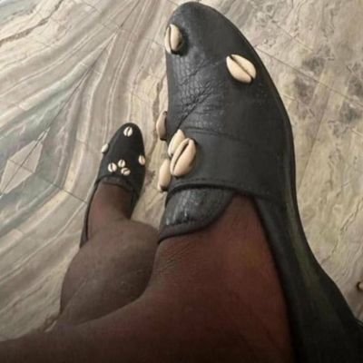 Baron_95462's profile picture. Tweeting and posting till I meet rich sugar mummy