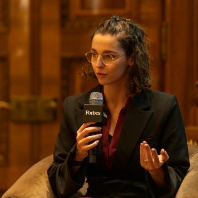 Laura_a11y's profile picture. Developing Assistive Tech @HopeTech_at | @ForbesUnder30 | IAAP member  | @WomenTechmakers | weekly newsletter A11yNews