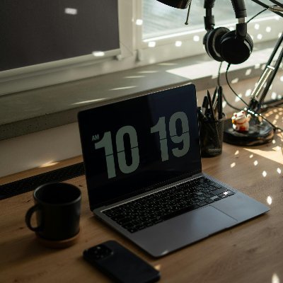 pman_zw's profile picture. Just a tech guy