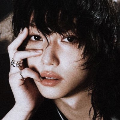 bbyymonsterr's profile picture. ── . ⟢ ot8 staytiny | little monster ⟢ . ── . ݁ ♱ . ݁˖ #mayhemball sthlm n2 ⟢ . #쪽냥즈 hyunlix thinker… ᥫ᭡