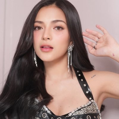 nylejhel's profile picture. 