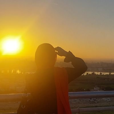 SalmaZz45's profile picture. Software Engineer  👩🏻‍💻 🐘 Programmer Girl 🌸Mint Lemon Lovers 🍹 🚎 غاويه الترحال Prove Yourself To Yourself Not To Others 
🎙 الباقي في التويتس