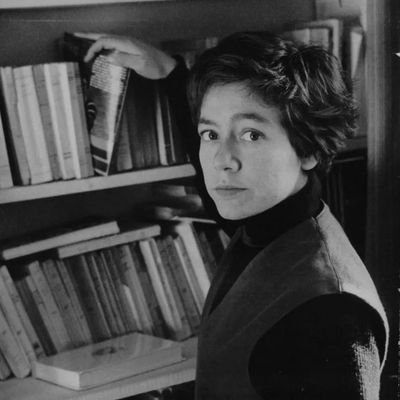 aruismissing's profile picture. dolor de ser y no tener vocacion de ser