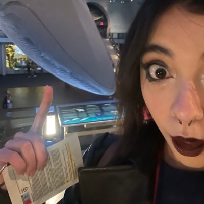 coollooksdude's profile picture. 