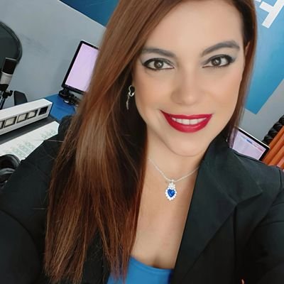 MariaIsabel_gt's profile picture. Locutora 🎧 y Periodista. Conductora de eventos 🎤 y PR. Mis hijos y esposo son mi vida. 💜 Instagram y Fan Page:  @mariaisabellocutora 🤩