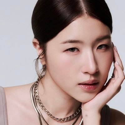 _miu2miu_'s profile picture. IG : @_miu2miu_💚 #miumiunatchanok #miumiugreenishqueen