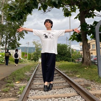 tsuyosea2's profile picture. 心からSUGIZO氏、LUNA SEAメンバーを敬愛するギターヴォーカルです。作詞作曲しますが、感性は中学五年生です。ジャンル問わず素敵でカッコいい音楽と美味い酒とご飯が好きです。