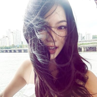 facesofclar's profile picture. Mr. Loverman book version bisa dipesan di shopee, RIM end.