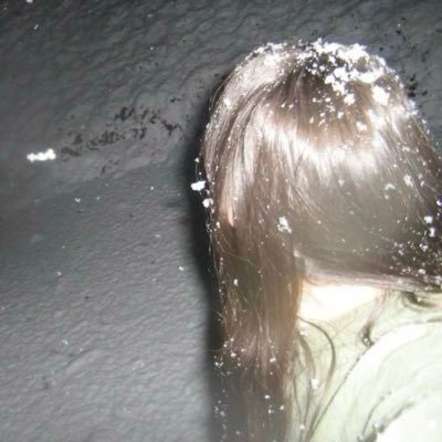 shinsoan's profile picture. 영혼이 스친다는 건 무슨 말일까