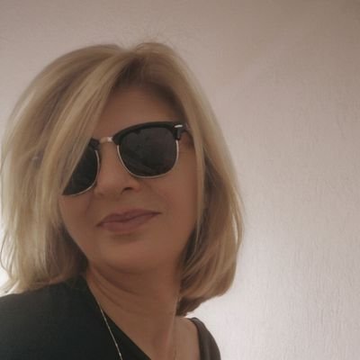 Deniz_520741's profile picture. #Atatürk

Türküm #Türk