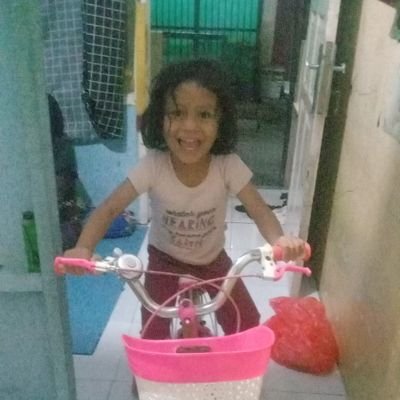 mulyono251194's profile picture. 