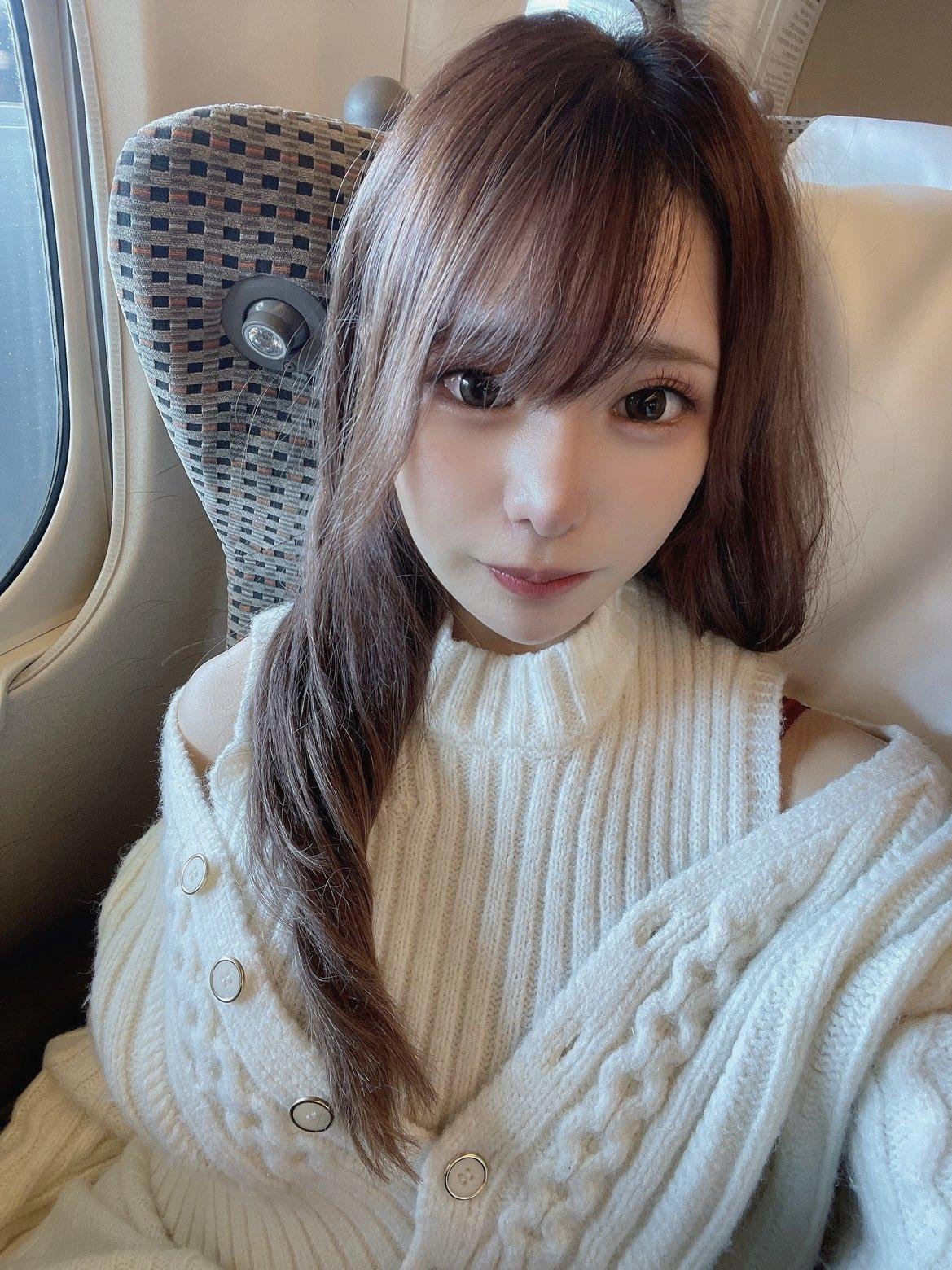 Ajaypra06345268's profile picture. ハタチの大学生です！