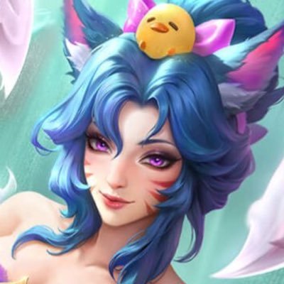 nyaamu4's profile picture. two hands meet at zenith