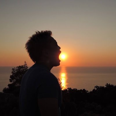 F1PBzVBNEJ52606's profile picture. 